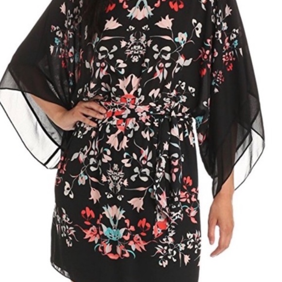 NWT BCBGMAXAZRIA Lois Kimono Sleeves Dress Lined MSRP $248 Black Floral Size XXS - Picture 6 of 6
